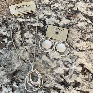 Quality earnings and necklace. Large design. Long adjustable necklace.